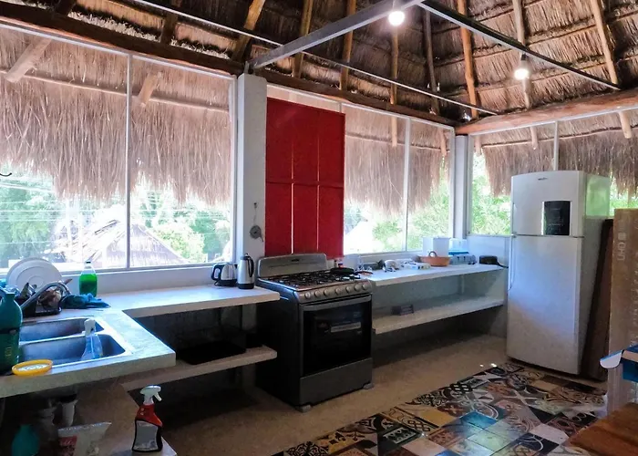 Maui Hostel
