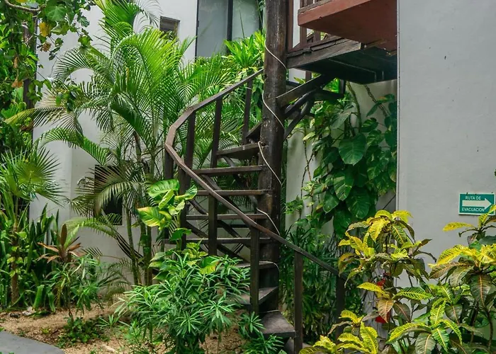 Hostel Maui