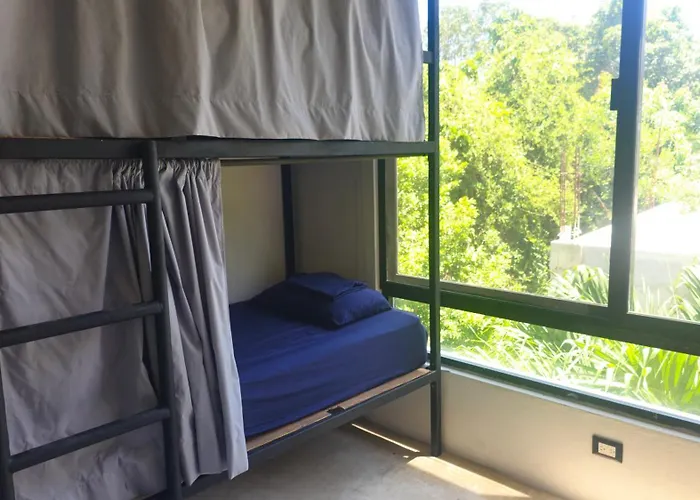 Hostel Maui