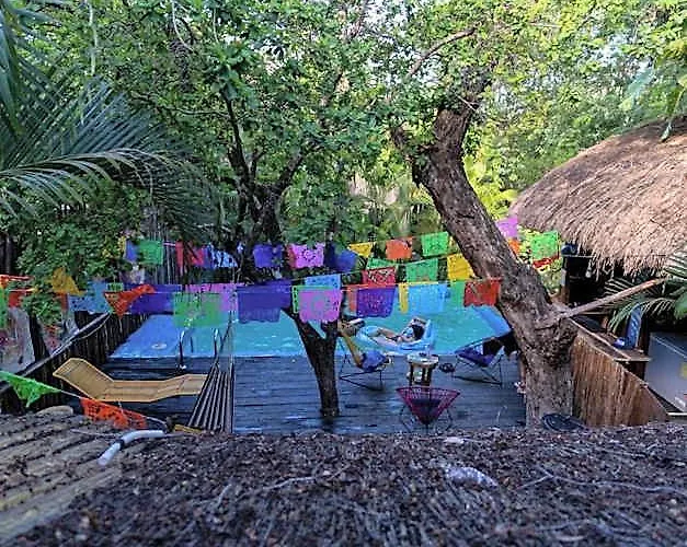 Hostel Maui *