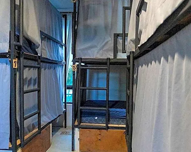 Maui Hostel
